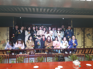 “学习雷锋精神 弘扬传统文化”...